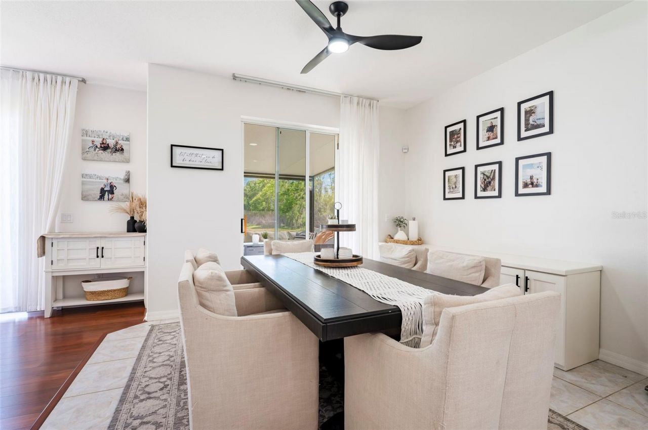 212 Excalibur Court, Brandon, FL 33511 Photo