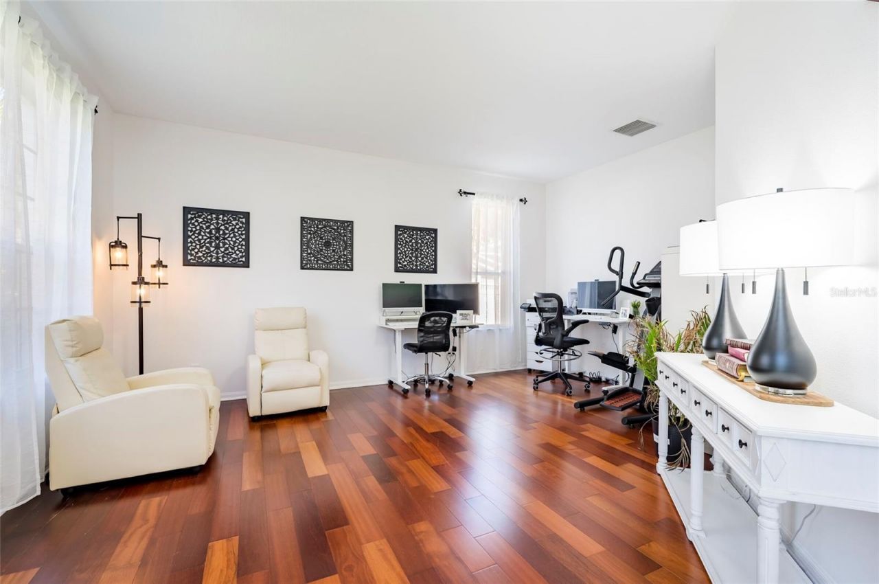 212 Excalibur Court, Brandon, FL 33511 Photo