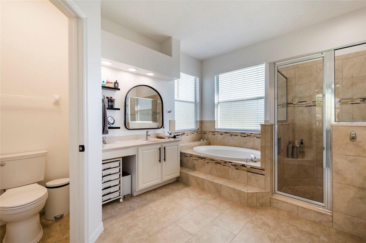 212 Excalibur Court, Brandon, FL 33511 Photo