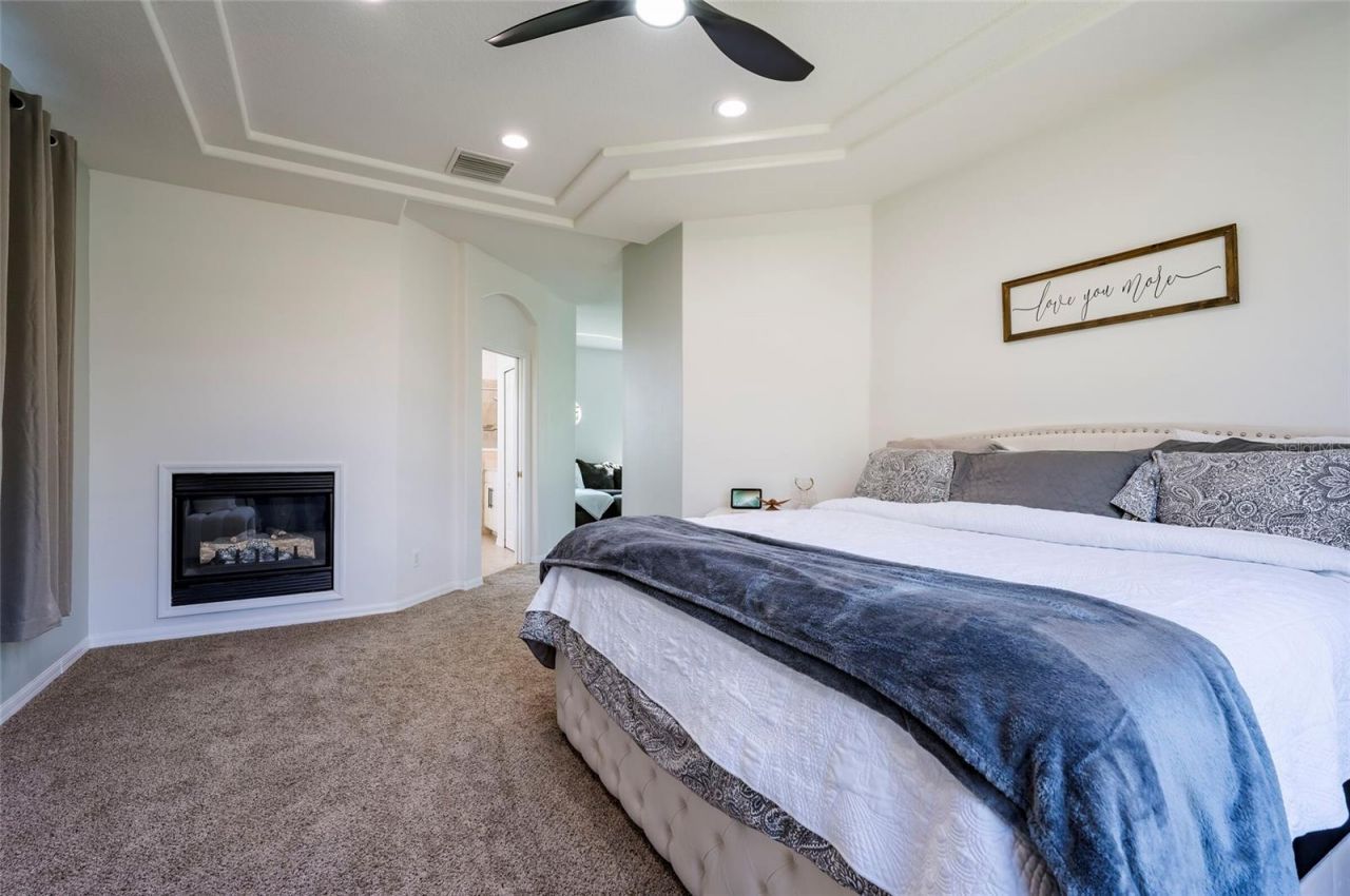 212 Excalibur Court, Brandon, FL 33511 Photo