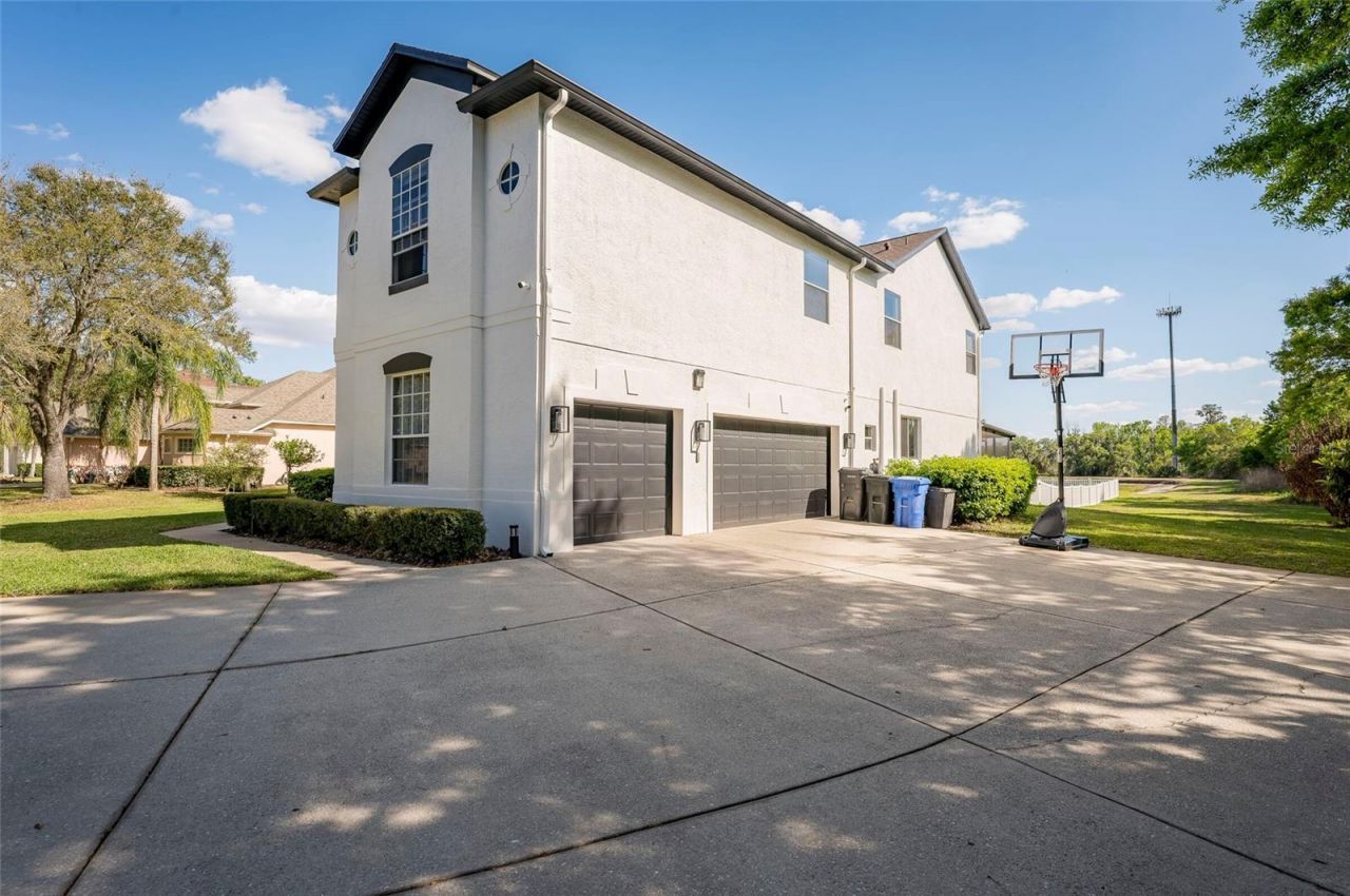 212 Excalibur Court, Brandon, FL 33511 Photo