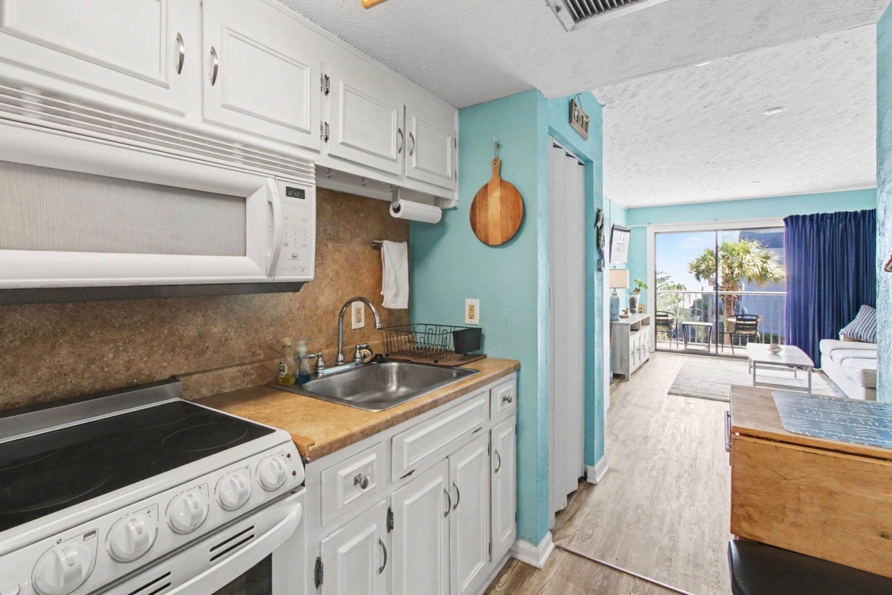 2000 S Ocean Blvd. Photo 10