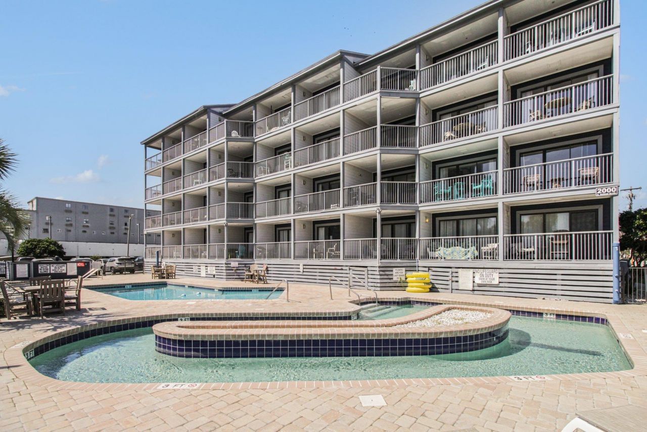 2000 S Ocean Blvd. Photo 26