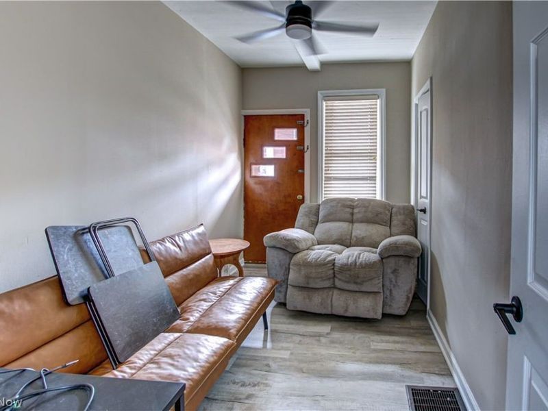 1913 E 123rd Street , Cleveland, OH 44106 Photo 2