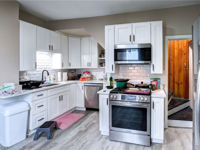 1913 E 123rd Street , Cleveland, OH 44106 Photo 3