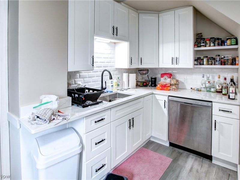 1913 E 123rd Street , Cleveland, OH 44106 Photo 4