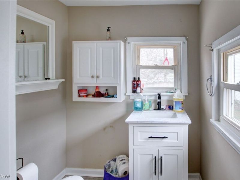 1913 E 123rd Street , Cleveland, OH 44106 Photo 6