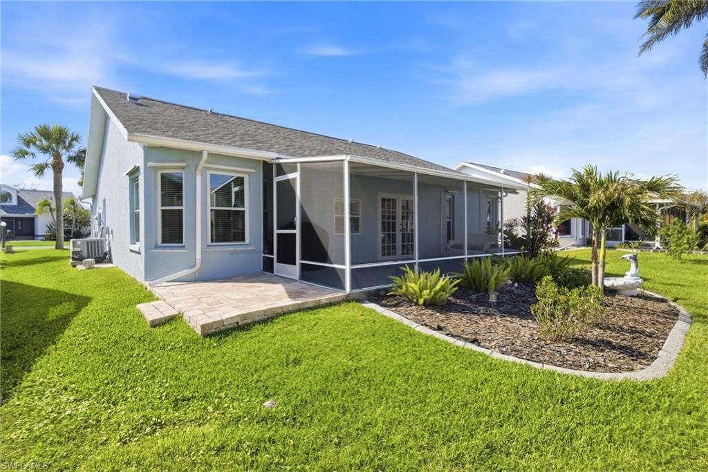 17718 Dracena Cir, North Fort Myers, FL 33917 Photo