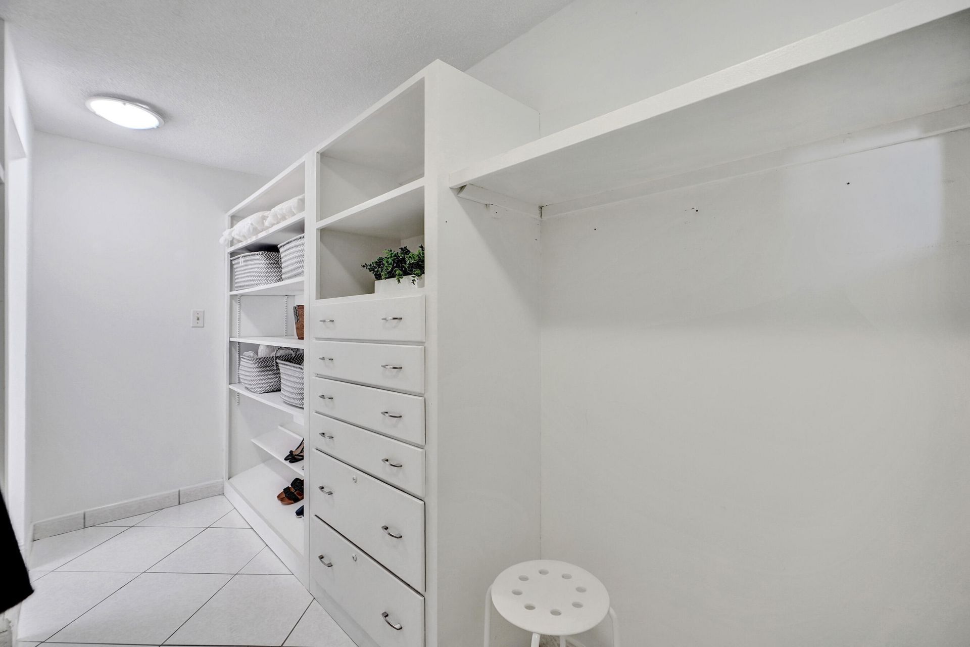 2840 N Ocean Boulevard, Unit 903, Fort Lauderdale, FL 33308 Photo