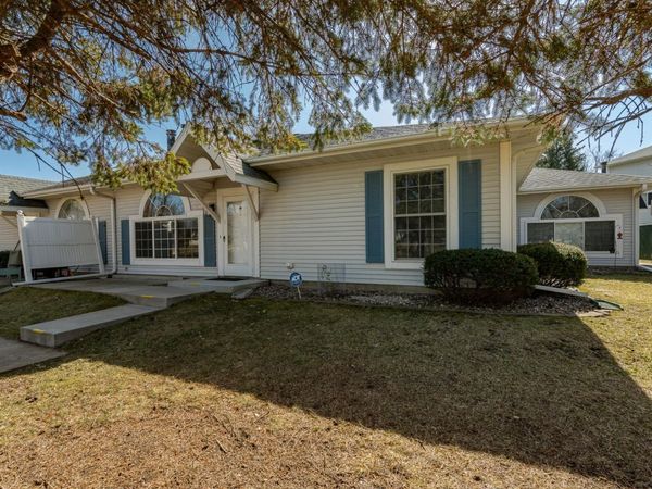 1937 Cabernet Lane NW, Rochester, MN 55901