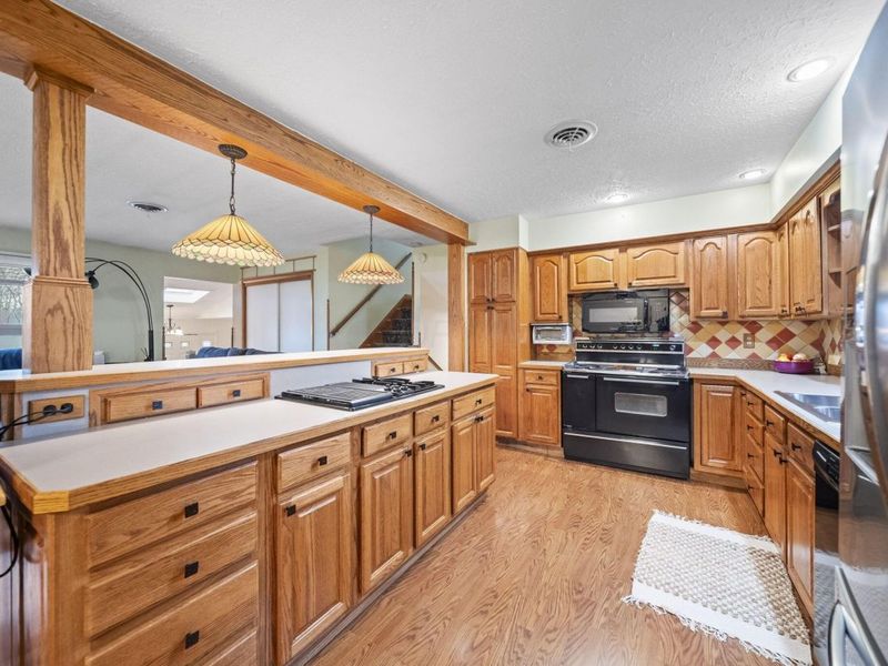 1194 Arbor Lane, Marion, OH 43302 Photo 17