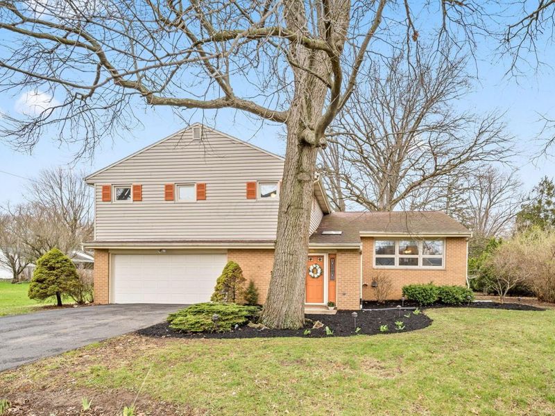 1194 Arbor Lane, Marion, OH 43302 Photo 2