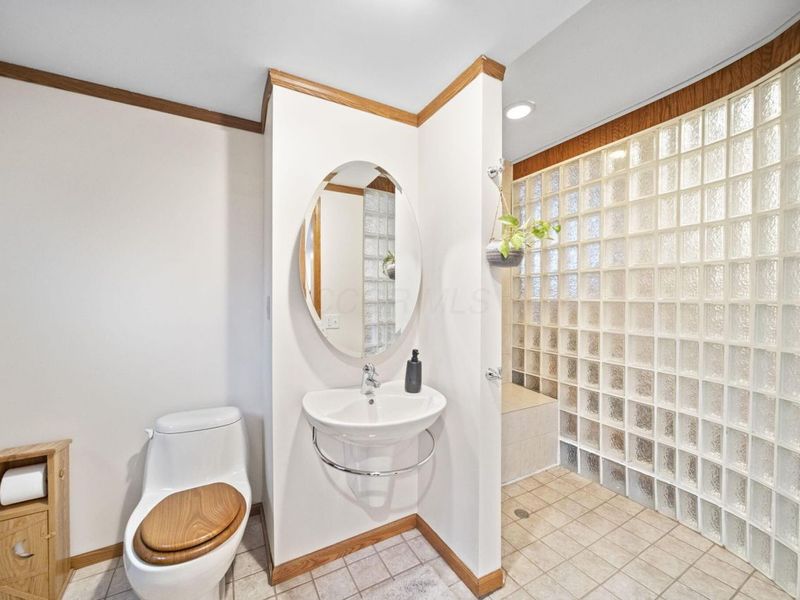 1194 Arbor Lane, Marion, OH 43302 Photo 35