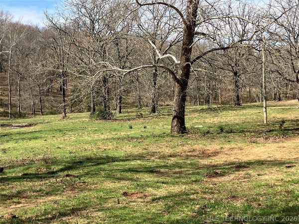 474482 E 850 Road , Stilwell, OK 74960