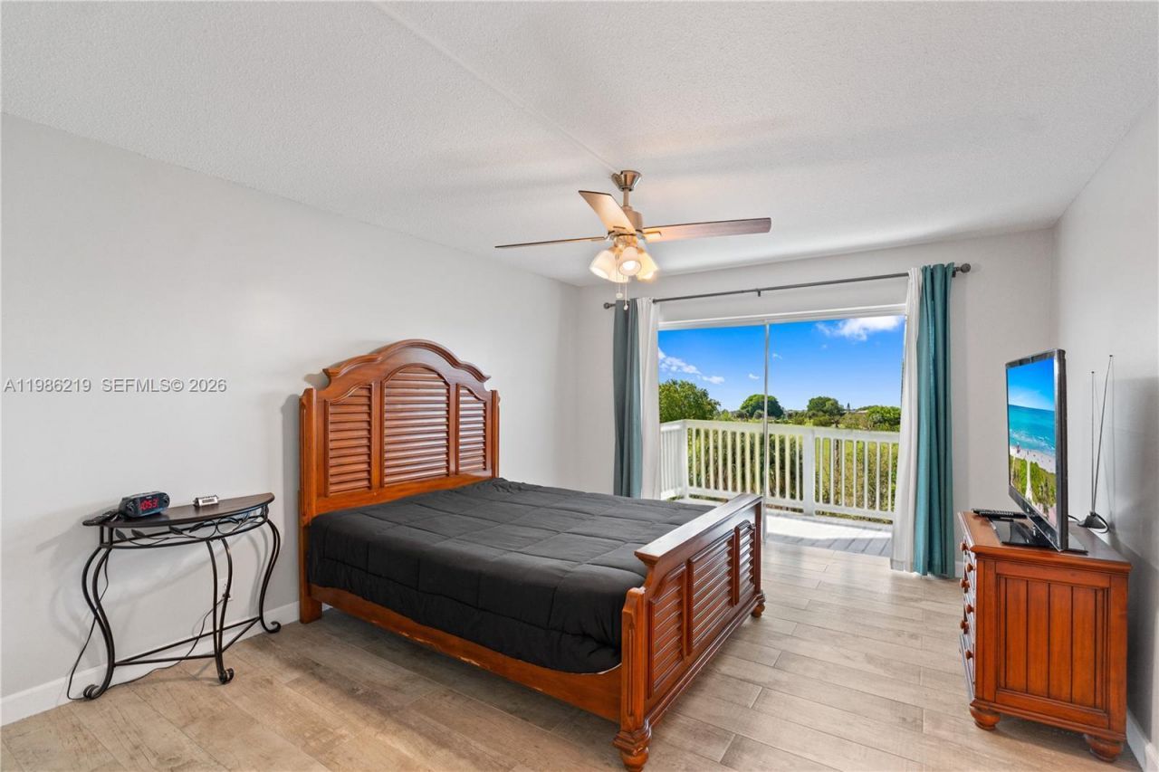 4800 Hillcrest Ln, Unit 408, Hollywood, FL 33021 Photo