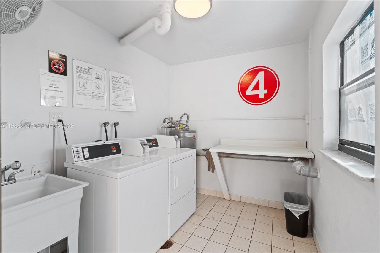 4800 Hillcrest Ln, Unit 408, Hollywood, FL 33021 Photo