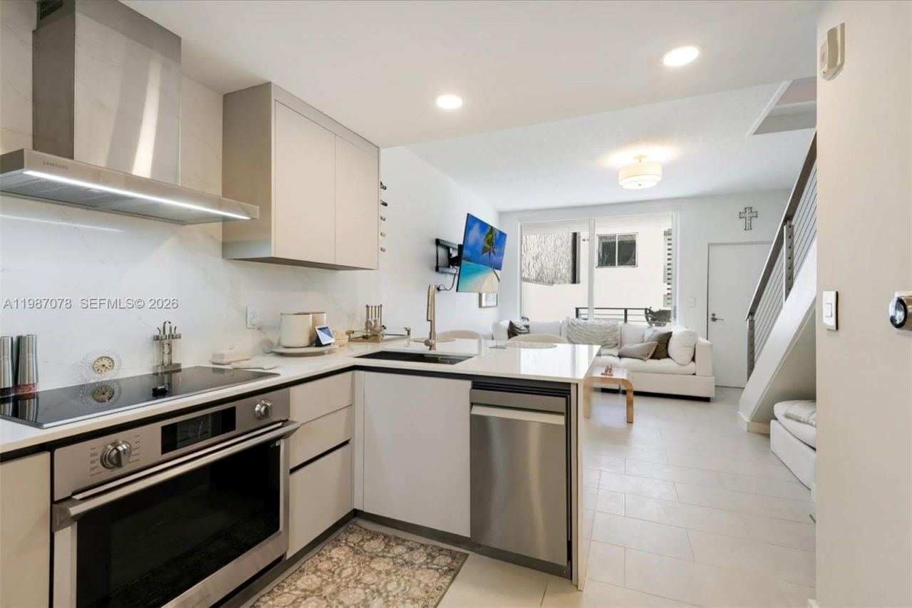 3339 Virginia Street , Unit 316, Miami, FL 33133 Photo