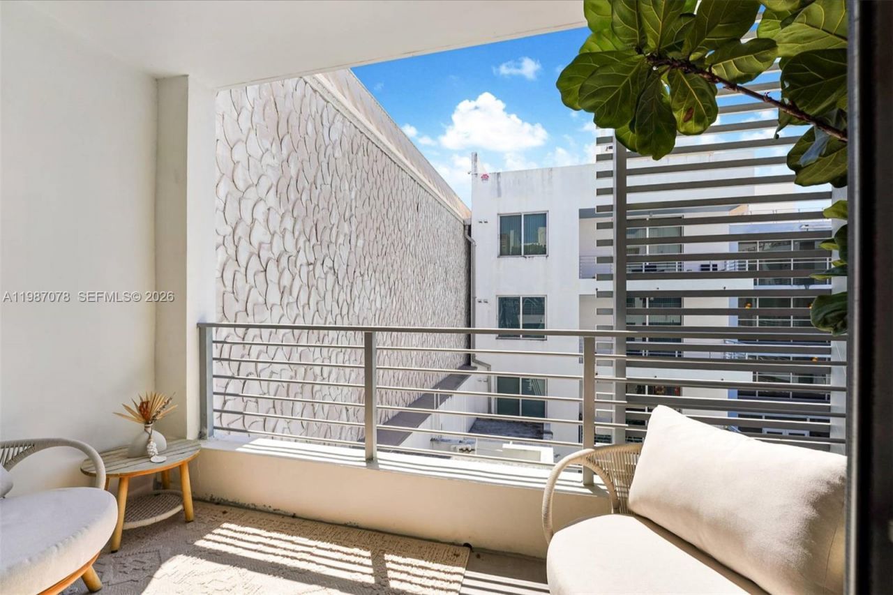 3339 Virginia Street , Unit 316, Miami, FL 33133 Photo