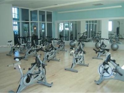 1900 N Bayshore Dr, Unit 2606, Miami, FL 33132 Photo