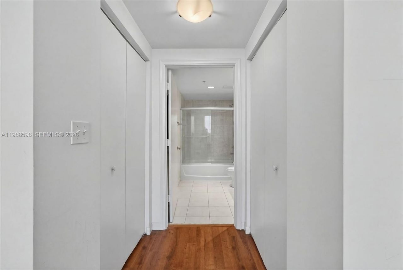 18800 NE 29th Ave , Unit 904, Aventura, FL 33180 Photo