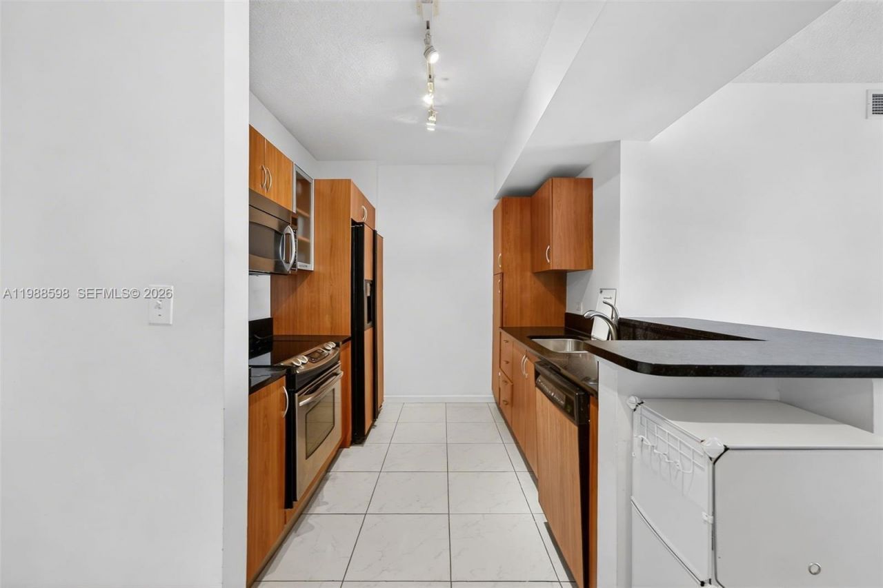 18800 NE 29th Ave, Unit 904, Aventura, FL 33180 Photo