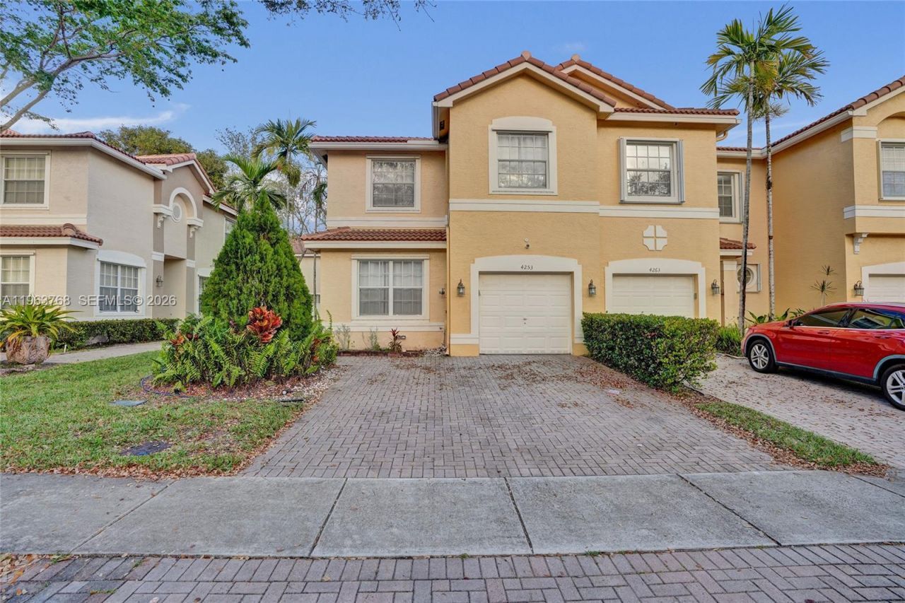 4253 SW 124th Ter, Miramar, FL 33027 Photo