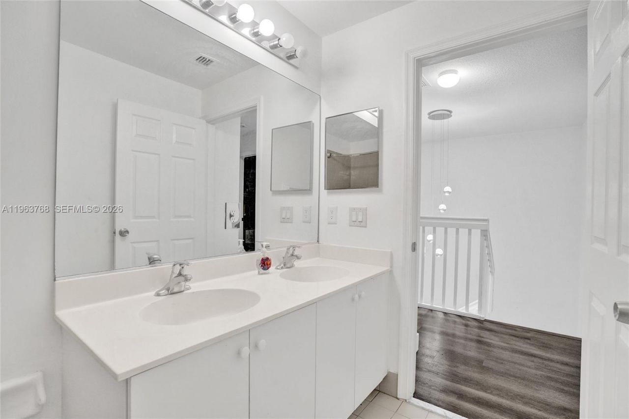 4253 SW 124th Ter , Miramar, FL 33027 Photo