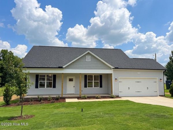 570 Springtooth Drive, Zebulon, NC 27597
