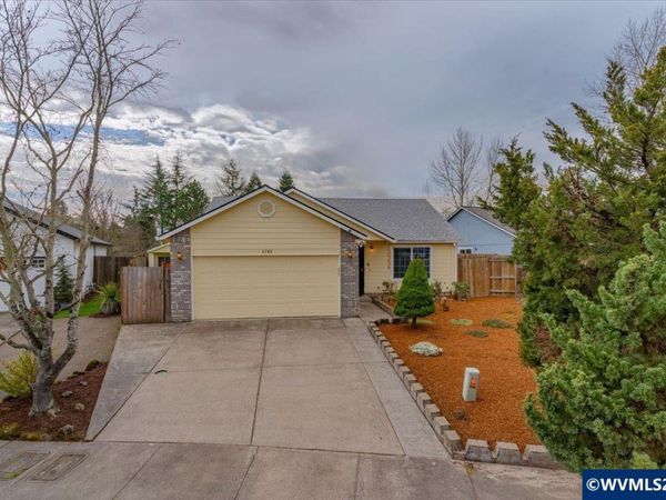 4796 Carolina Av NE, Salem, OR 97305