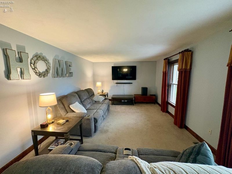 2533 Foxfire Lane, Findlay, OH 45840 Photo 12