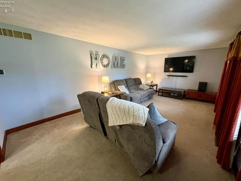 2533 Foxfire Lane, Findlay, OH 45840 Photo 7