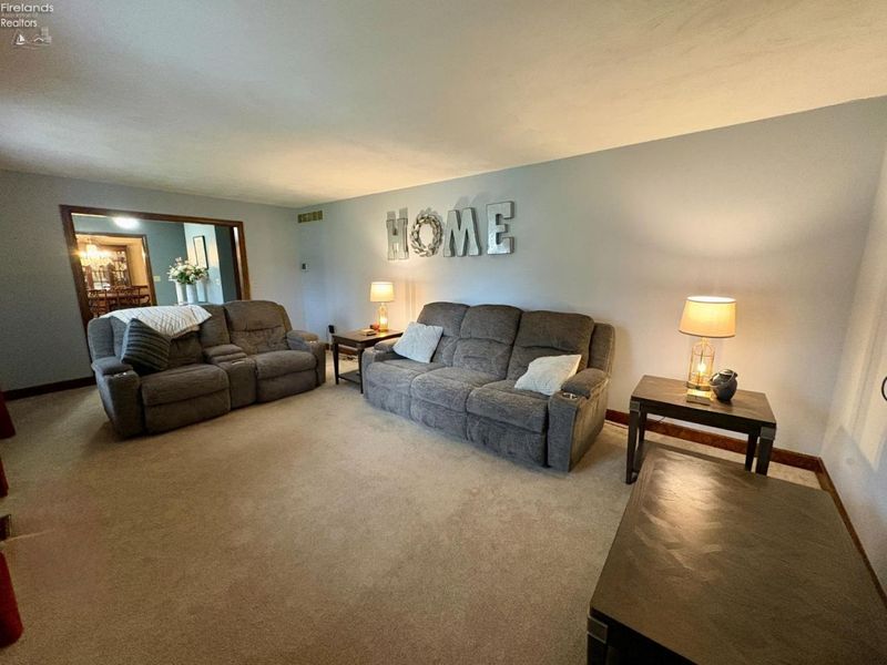 2533 Foxfire Lane, Findlay, OH 45840 Photo 9