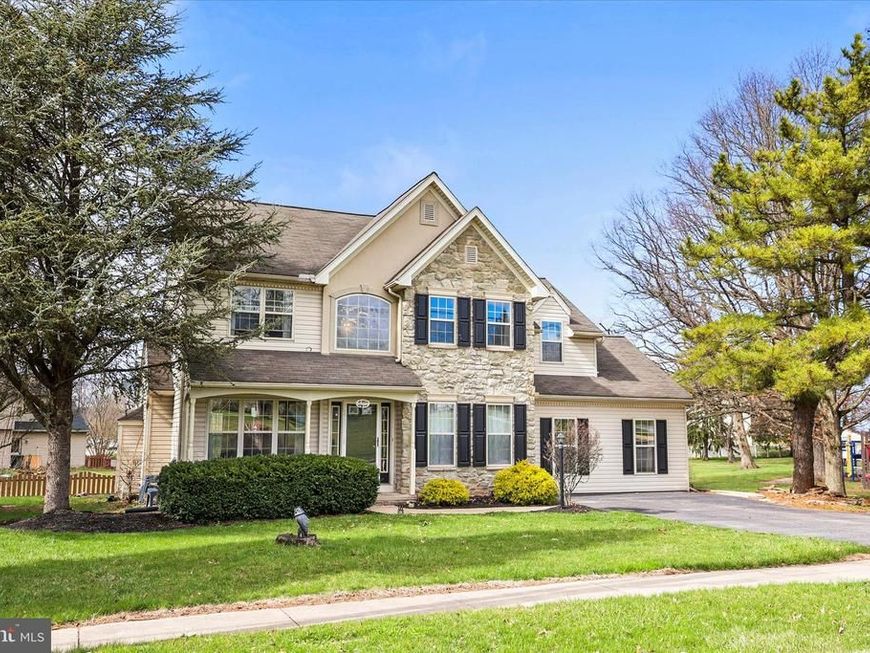 3296 Raintree Road, York, PA 17404 Main Photo