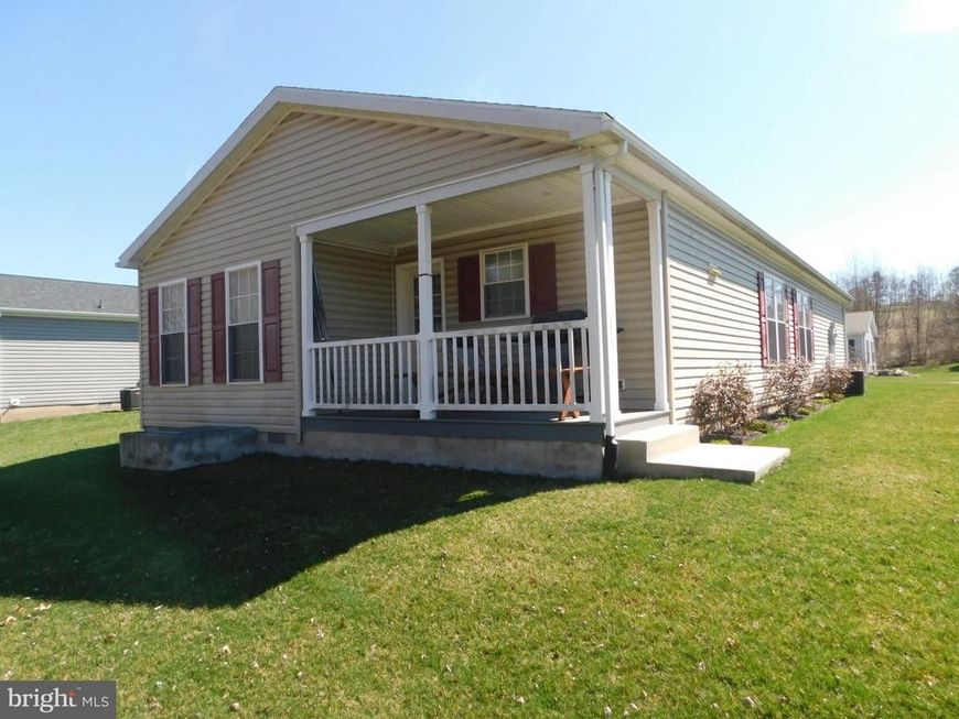 31 Sandpiper Drive, Bechtelsville, PA 19505 Main Photo