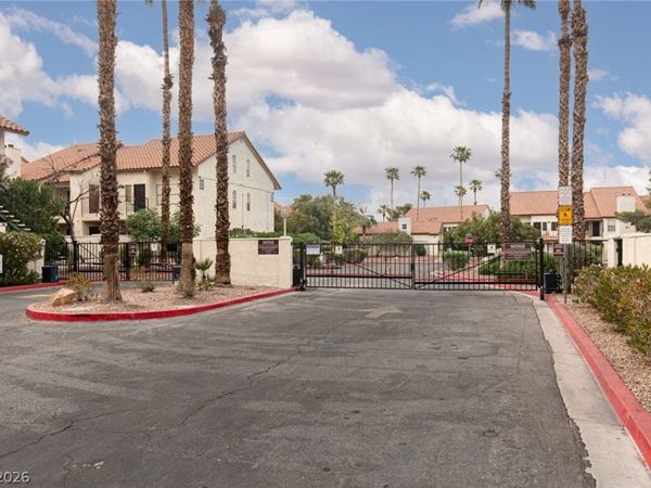 3632 Di Salvo Drive, Unit 56, Las Vegas, NV 89103