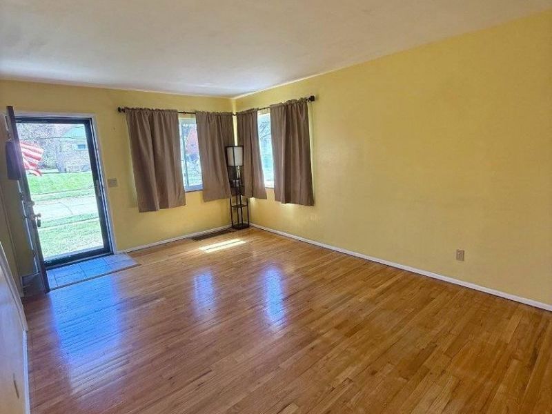 6381 Golfway Drive, Springfield Twp., OH 45239 Photo 3