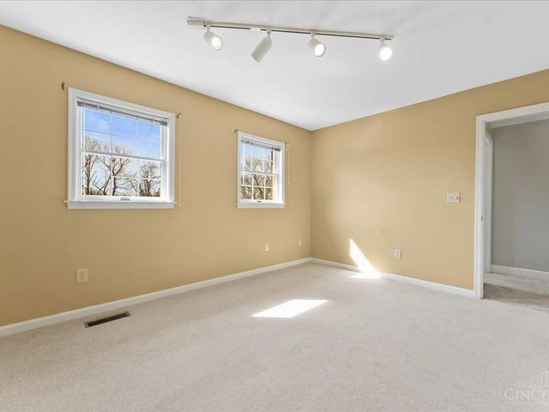 5182 Michael Anthony Lane, Cincinnati, OH 45247 Photo 33