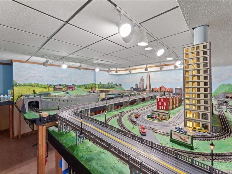 5182 Michael Anthony Lane, Cincinnati, OH 45247 Photo 48