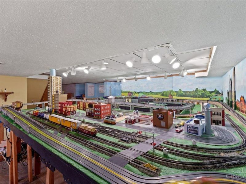 5182 Michael Anthony Lane, Cincinnati, OH 45247 Photo 50