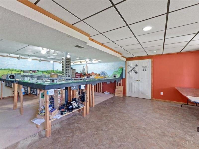 5182 Michael Anthony Lane, Cincinnati, OH 45247 Photo 60