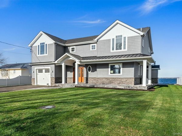 72 Grandview Drive , Shirley, NY 11967