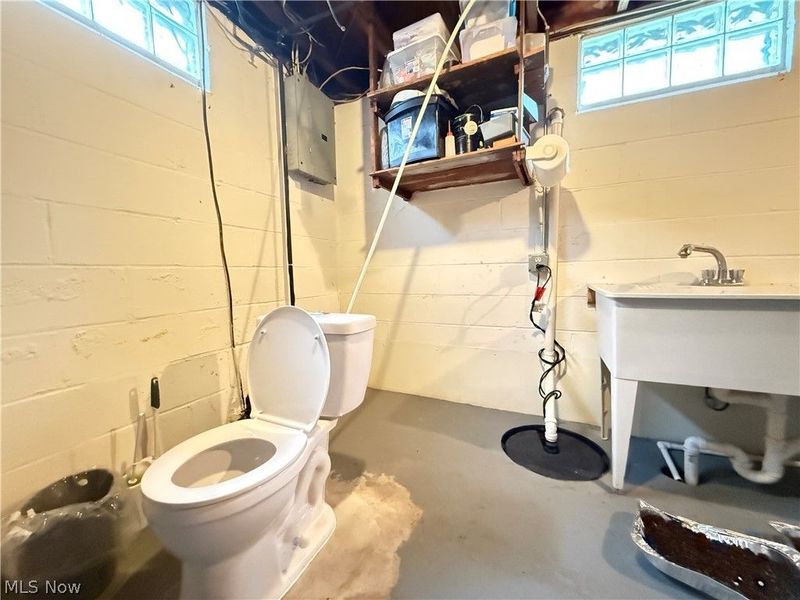 1068 Easton Drive , Akron, OH 44310 Photo 31