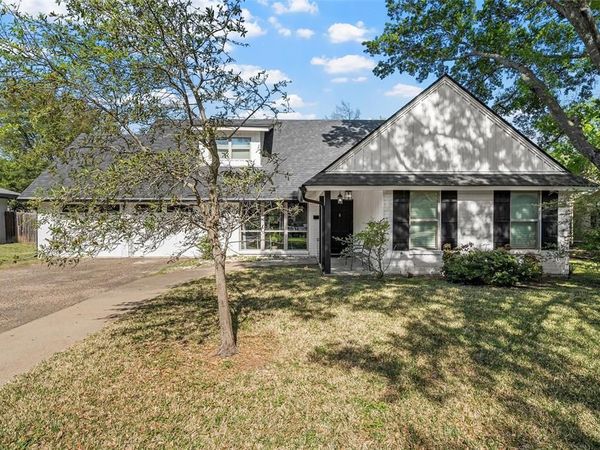 5515 Lake Charles Drive, Waco, TX 76710