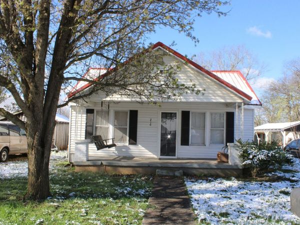 216 Edison St, McMinnville, TN 37110
