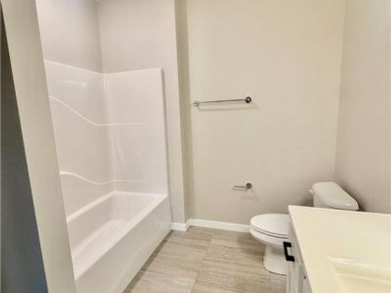 732 Pheasant Run Drive, Unit 3, Lebanon, OH 45036 Photo 9