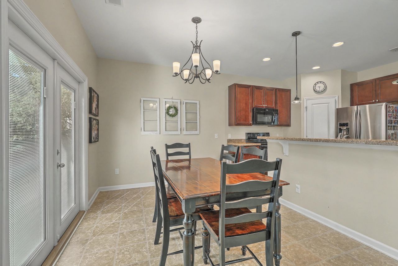 113 Santino Court Photo 10