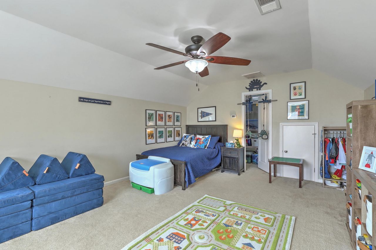 113 Santino Court Photo 24