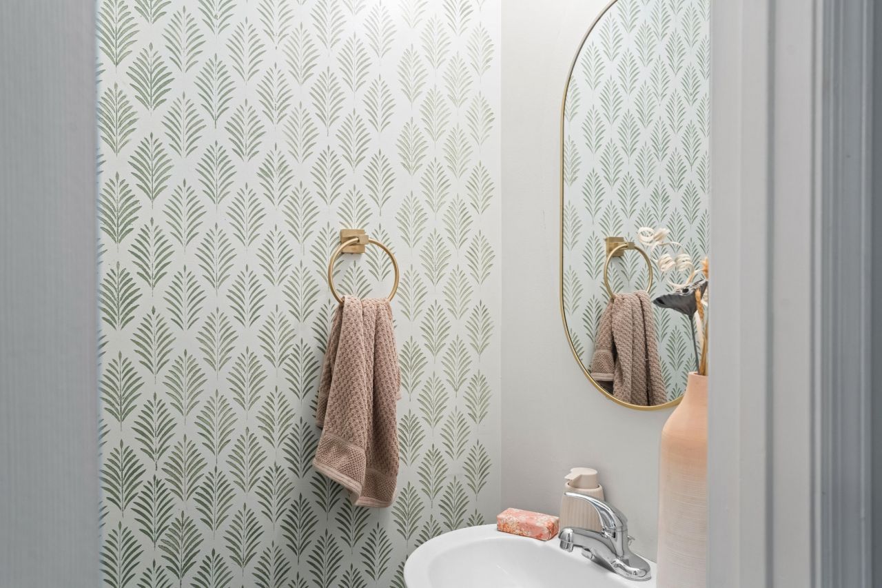 8156 Shadow Oak Drive Photo 11