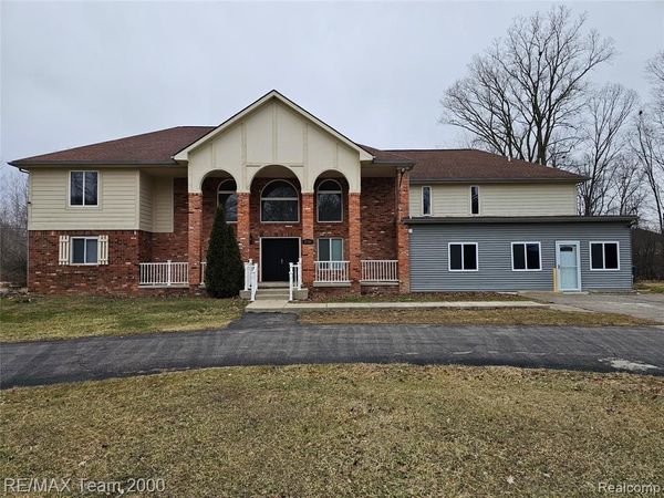 2780 Denton Road, CANTON, MI 48188
