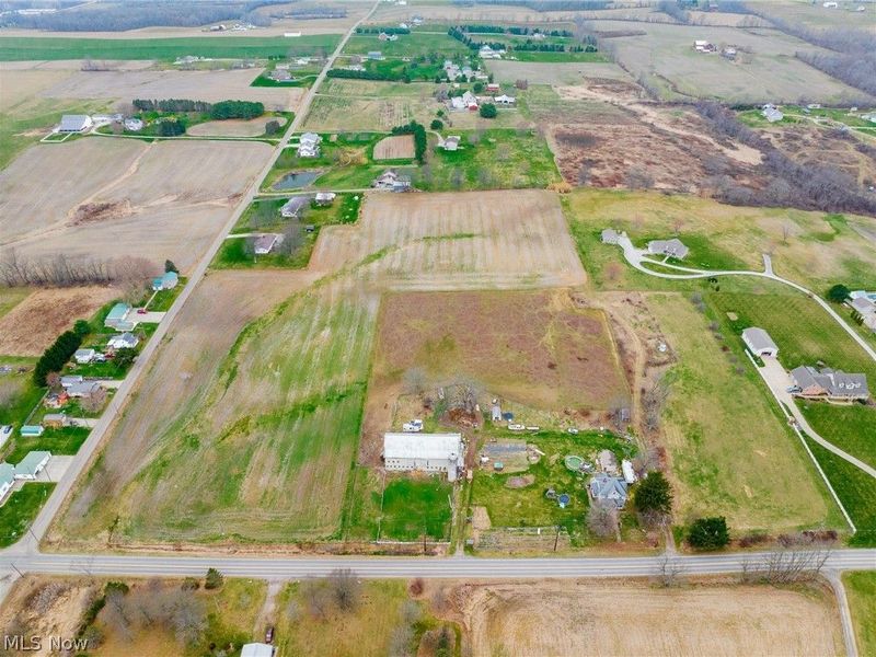 Pigeon Run Avenue SW, Navarre, OH 44662 Photo 3